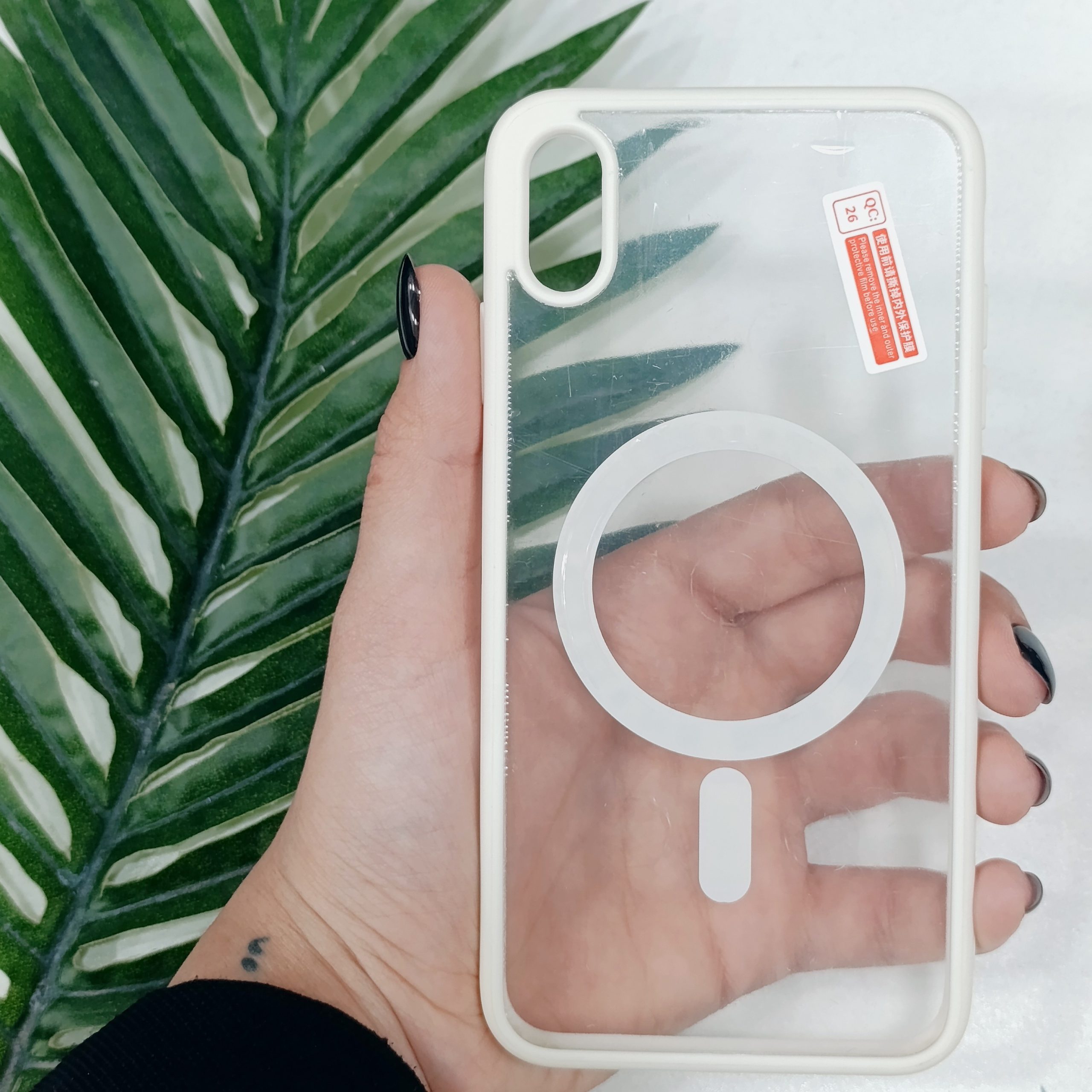 گارد آیفون Iphone xsmax طرح مگنتی شفاف دور رنگی رنگ سفید قاب و محافظ موبایل