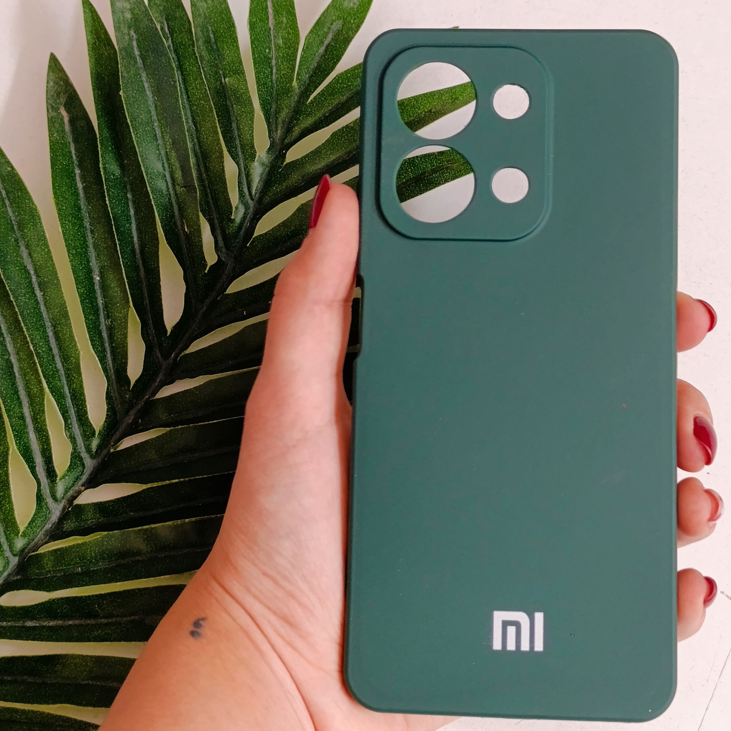گارد گوشی Redmi 15c مدل سیلیکونی و دارای روکش داخلی رنگ سبز یشمی قاب و کاور محافظ موبایل