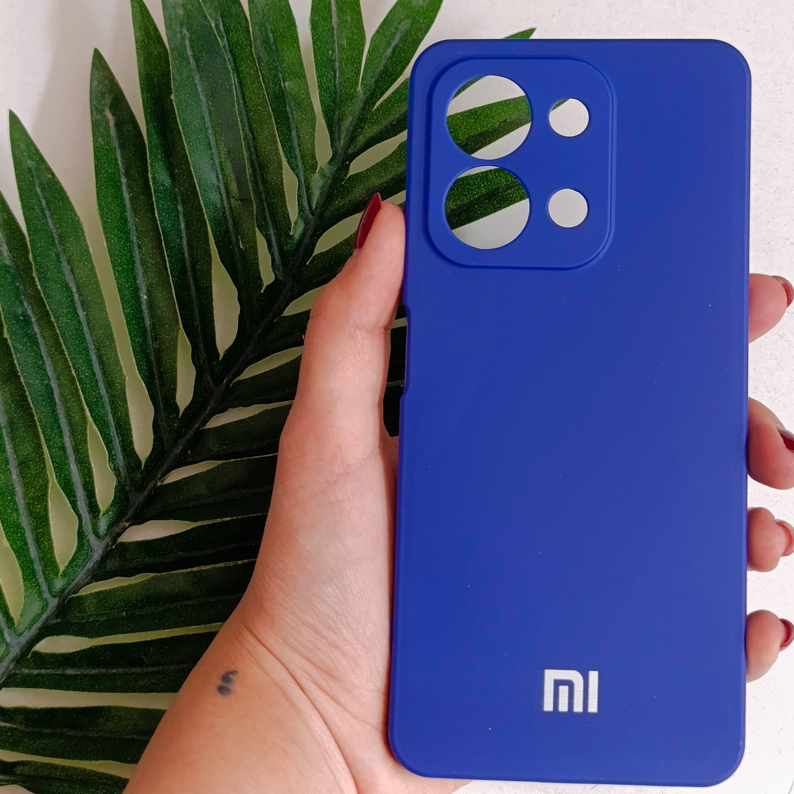 گارد گوشی Redmi 15c مدل سیلیکونی و دارای روکش داخلی رنگ آبی قاب و کاور محافظ موبایل