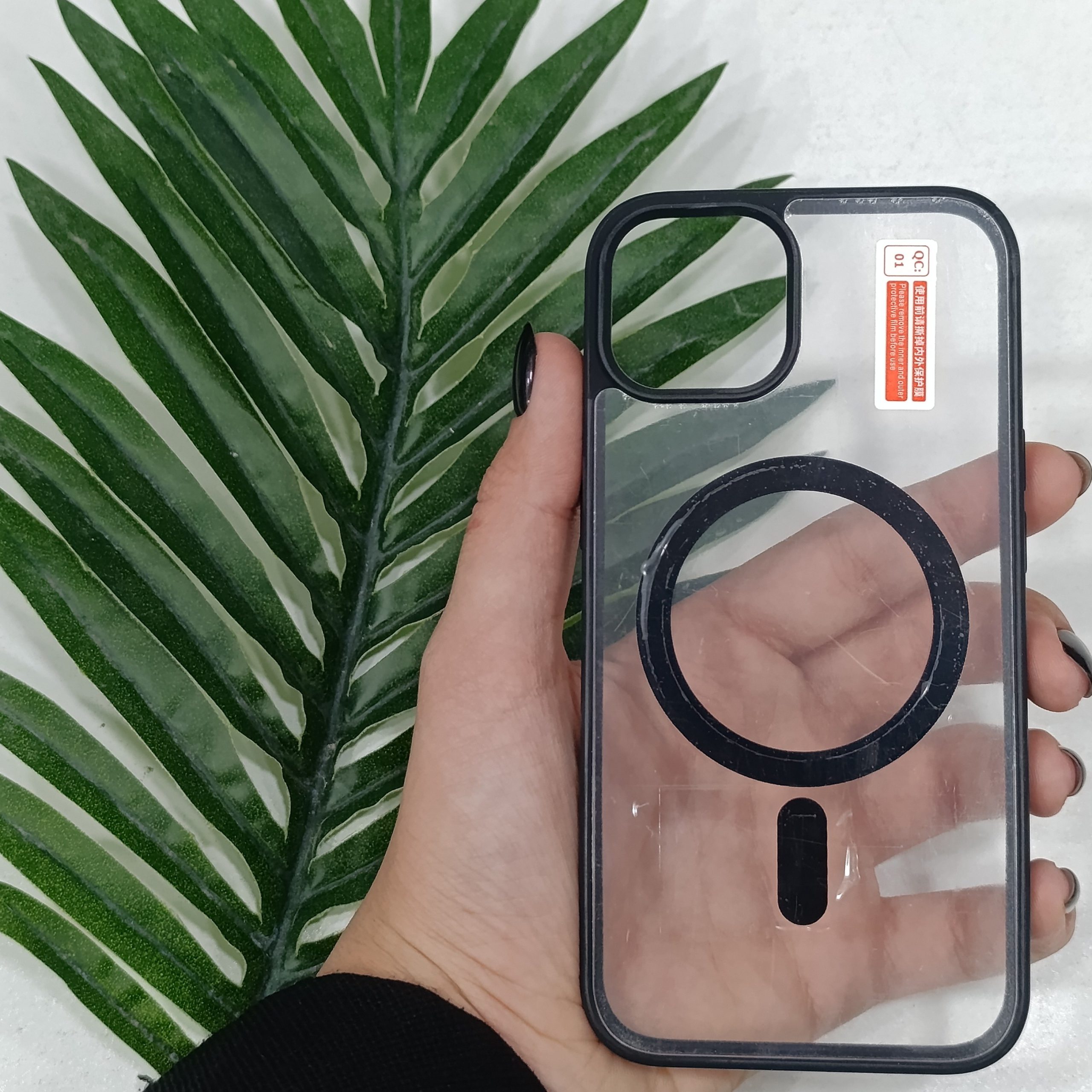 گارد آیفون Iphone 14 pro طرح مگنتی شفاف دور رنگی رنگ مشکی قاب و محافظ موبایل